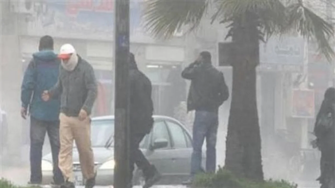 تحذير من تقلبات جوية وأمطار ورياح تضرب البلاد خلال الساعات المقبلة